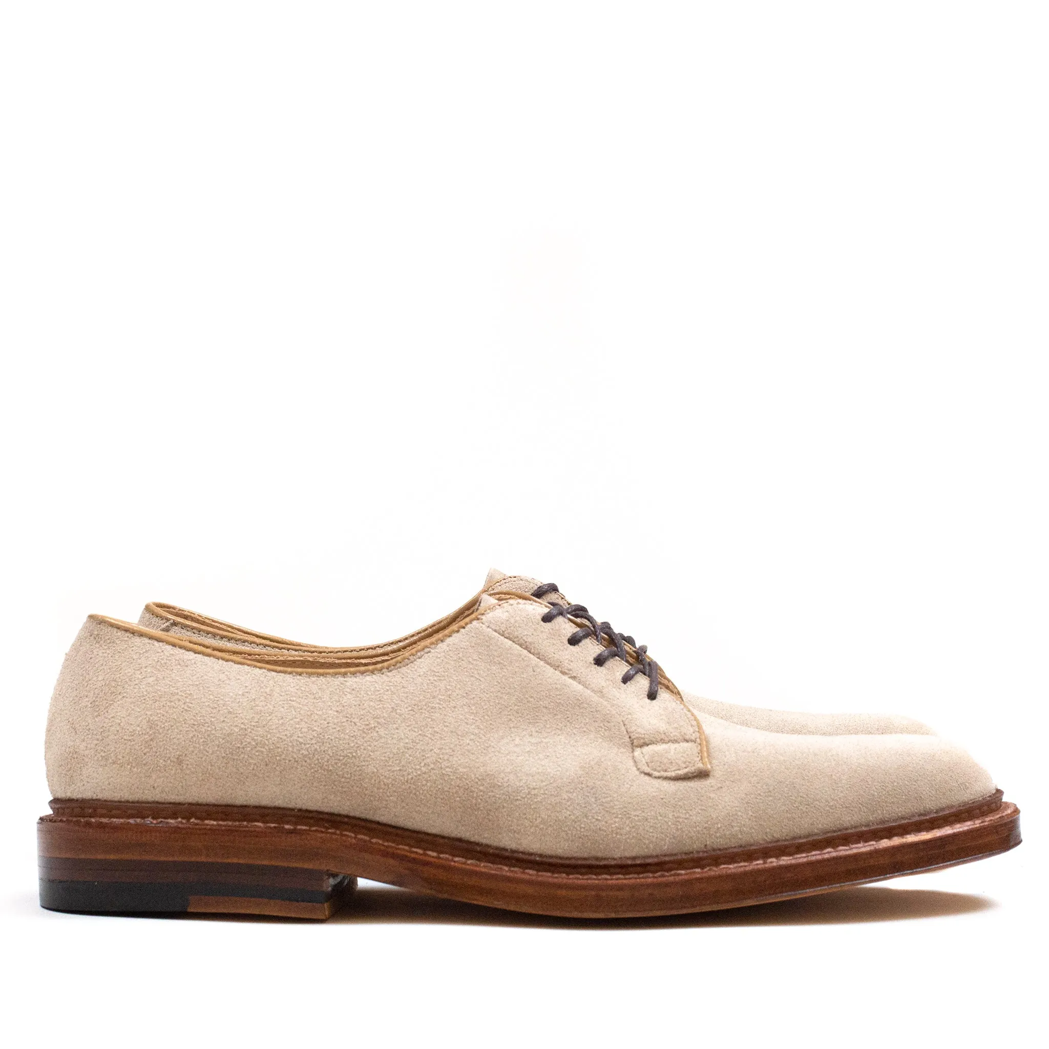 Alden Plain Toe Blucher Milkshake Suede