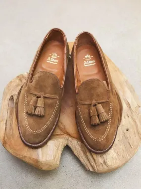 Alden Tassel Loafer in Snuff Suede