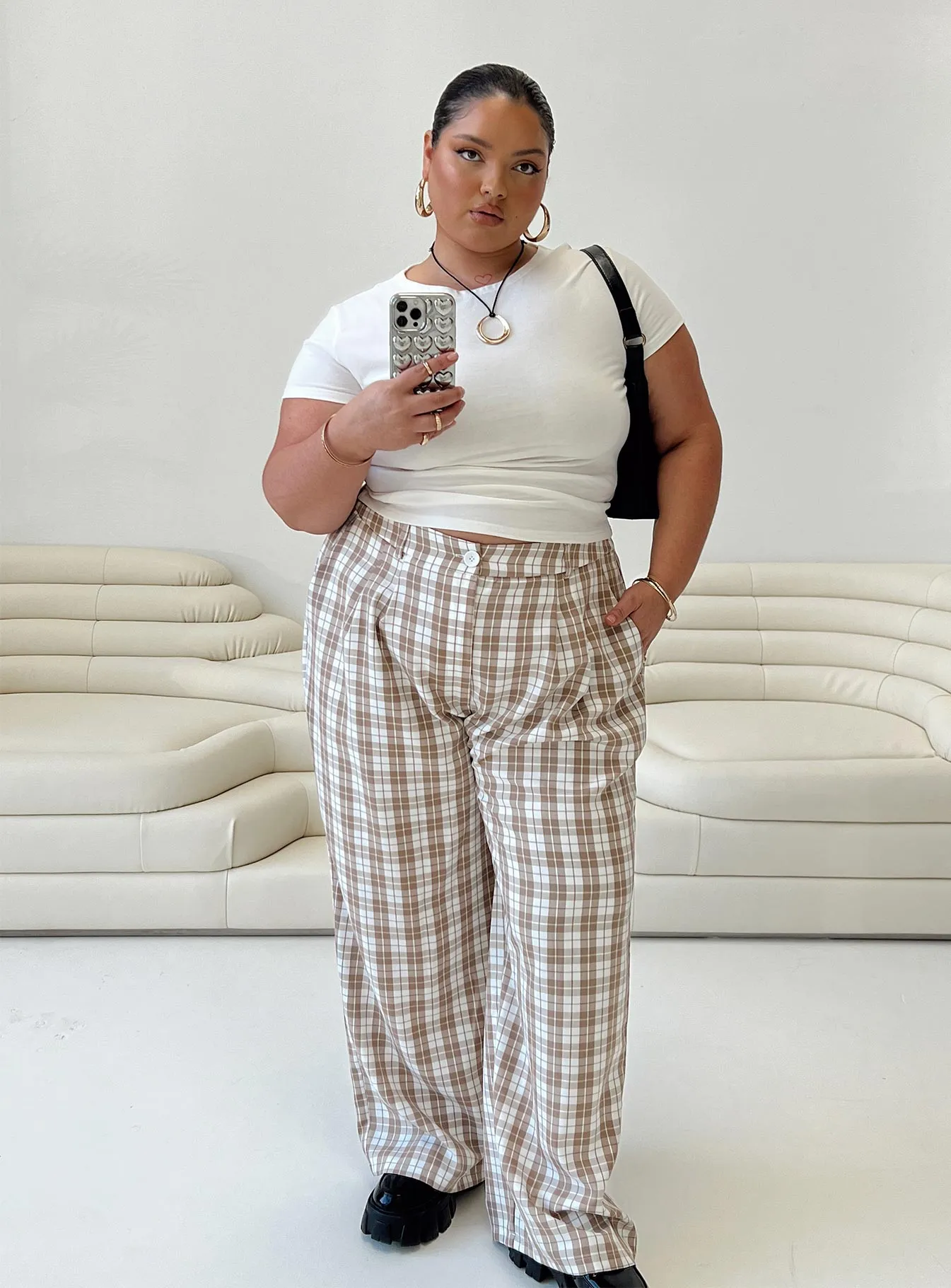 Archer pants beige plaid - curved fit.