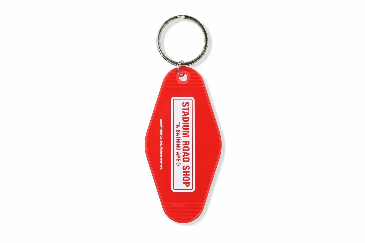 BAPE TOKYO THE GAME ROOM KEYCHAIN MENS