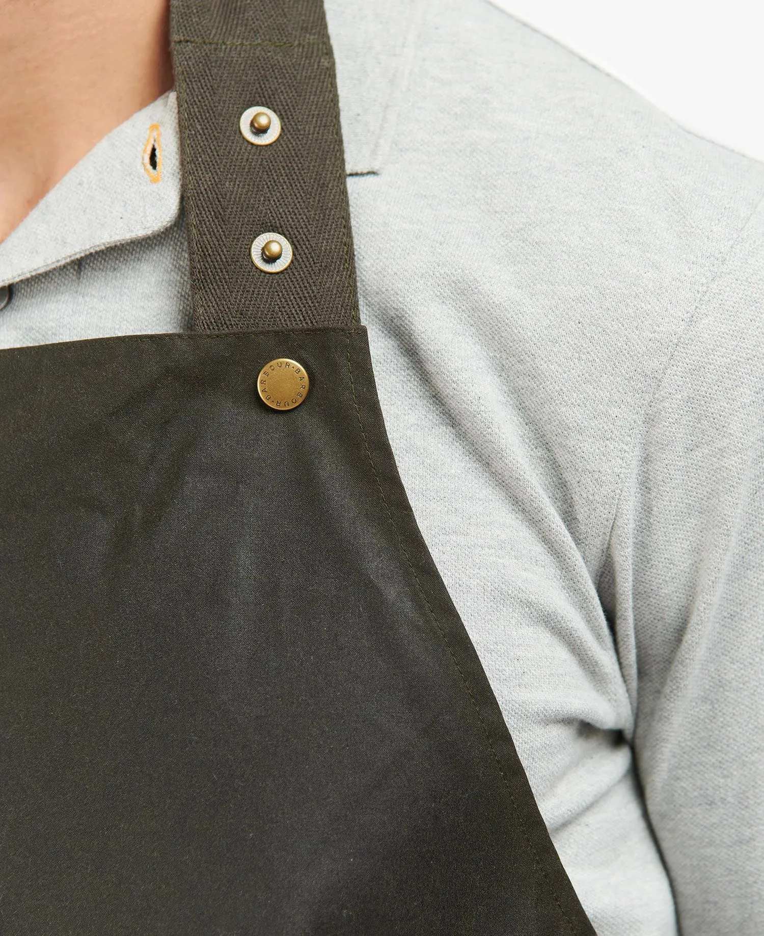 Barbour Wax Apron - Long-lasting and Reliable Apron for Men