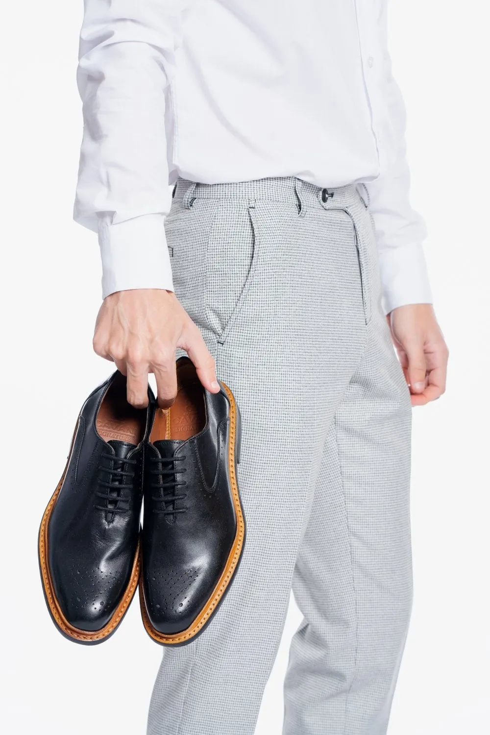 Cavani Signature Brogues Brentwood Black Leather Shoes