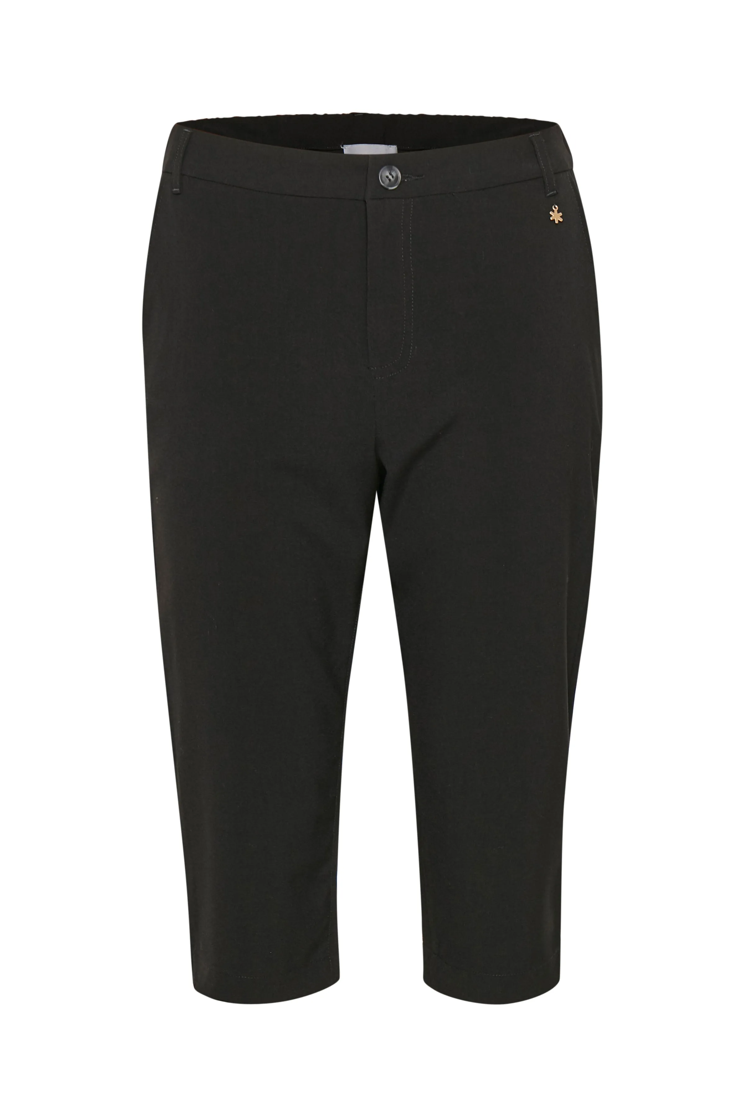 Culture CUvicky black capri pants.