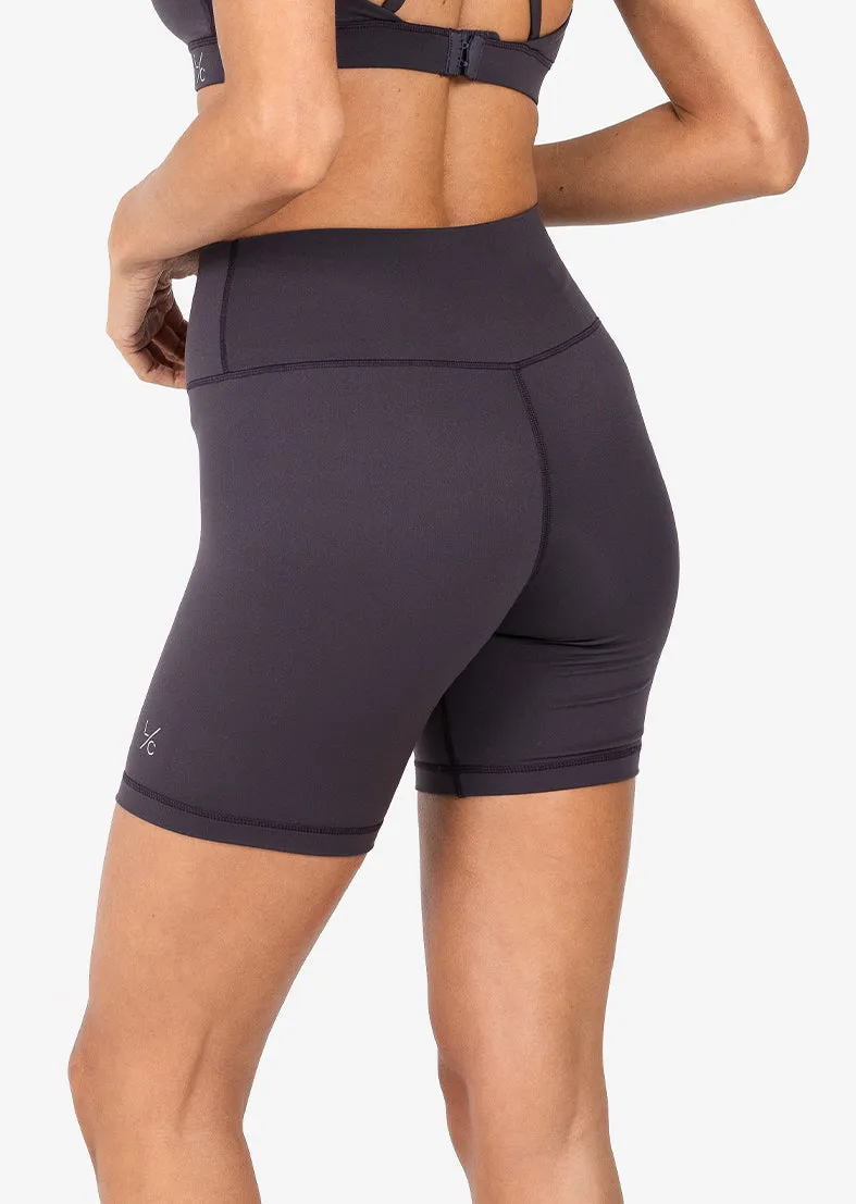 Elevate Espresso Cycle Shorts.