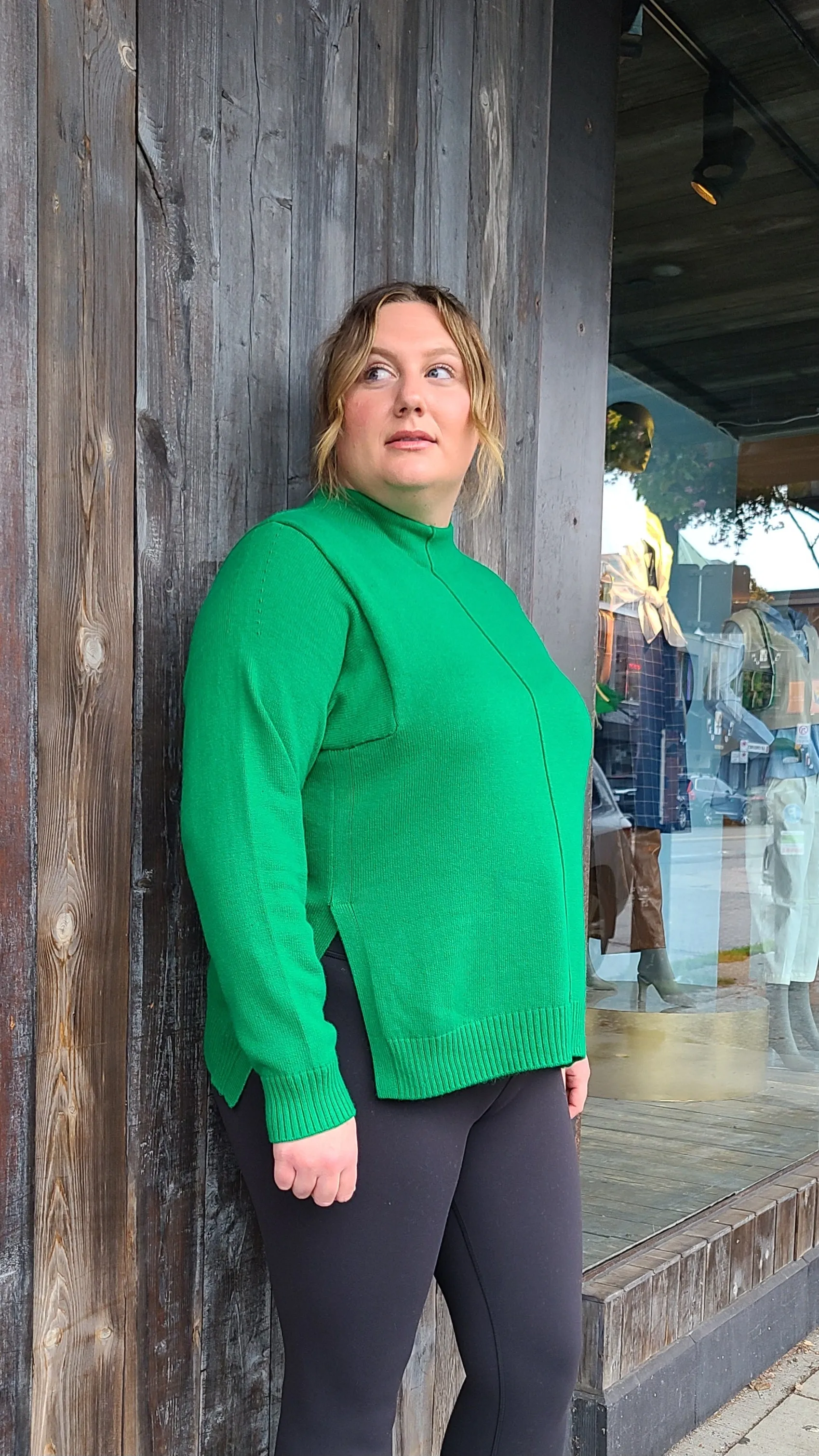 Green Pullover 79004