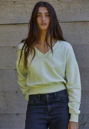 Hayden Pullover - Lime Green.