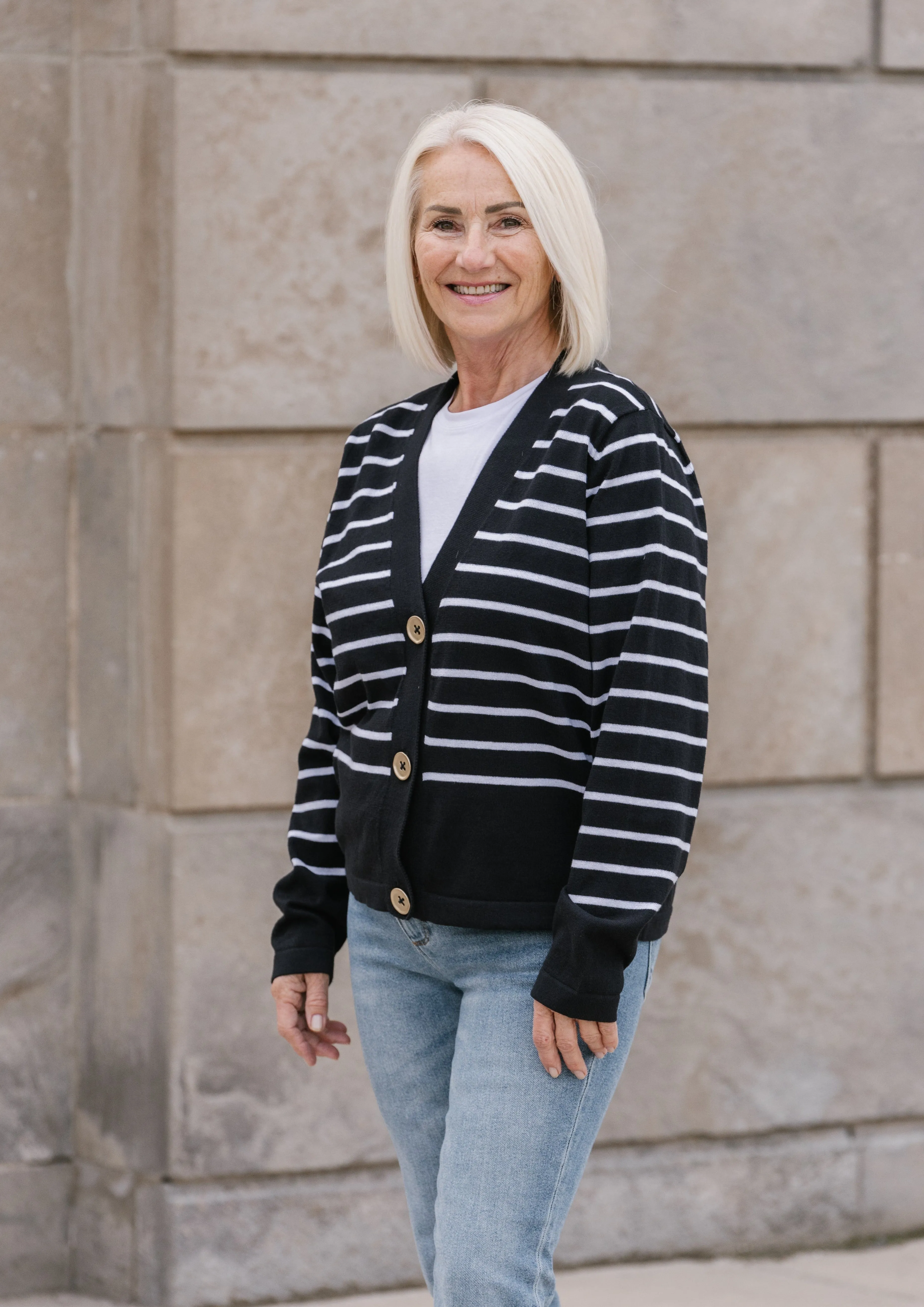 Jianna Cardigan - Best Options & Affordable Prices