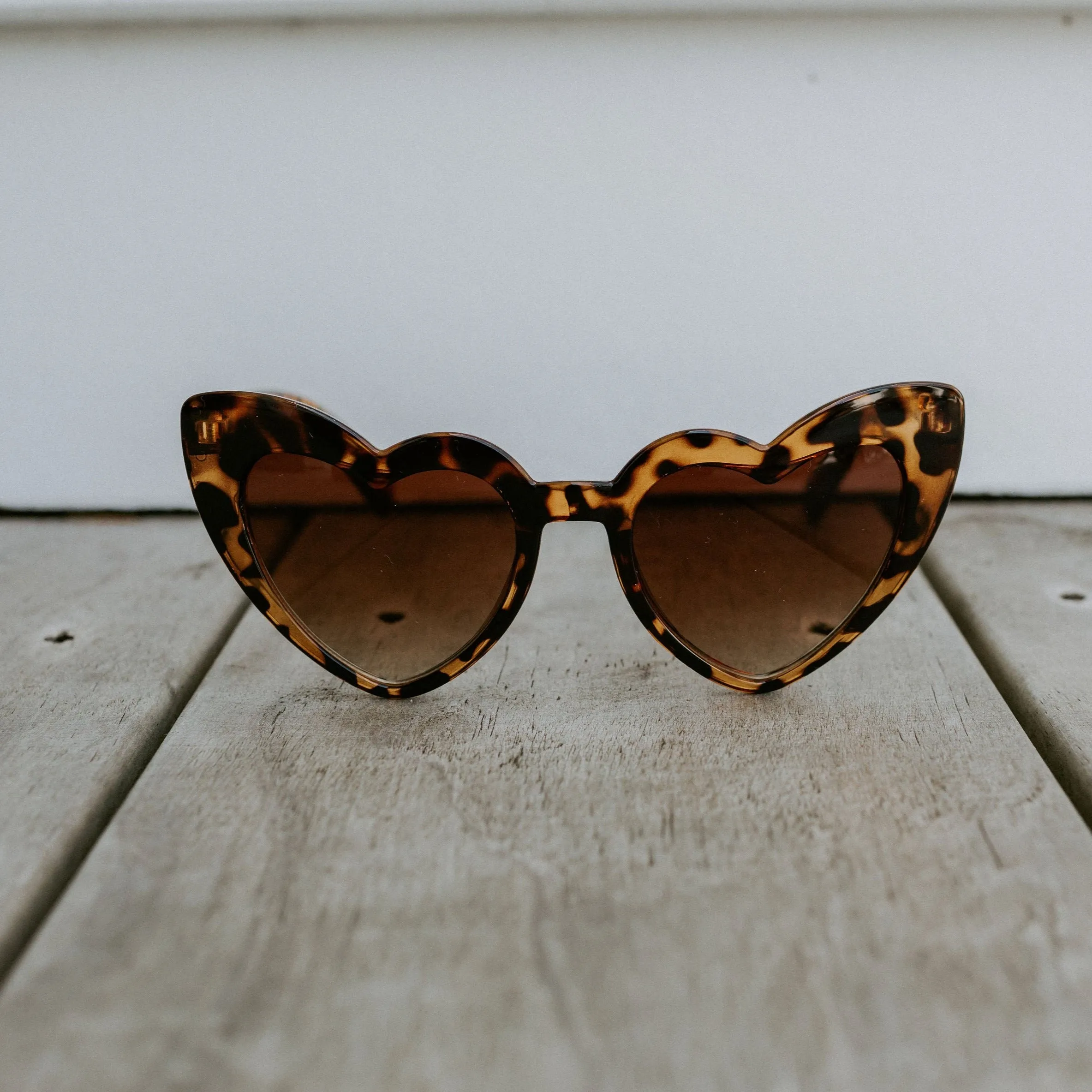 Leopard Print Heart Sunglasses