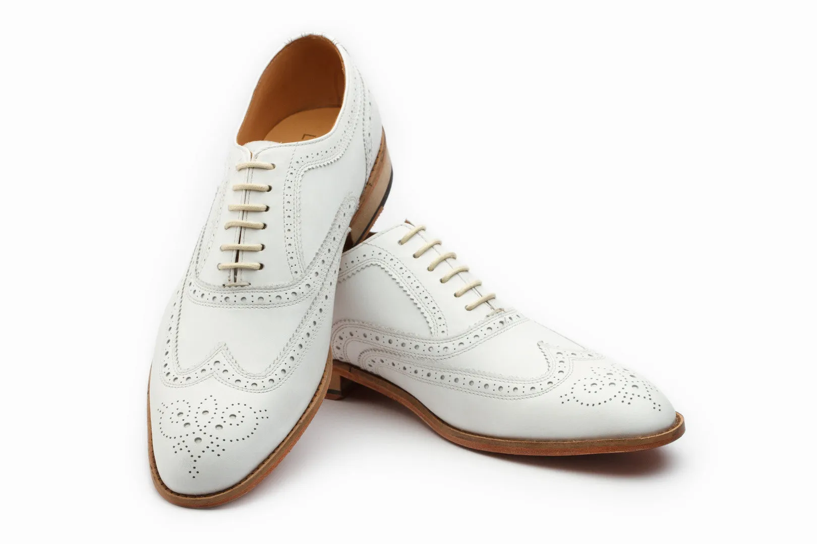 White Oxford Wingtip Classic