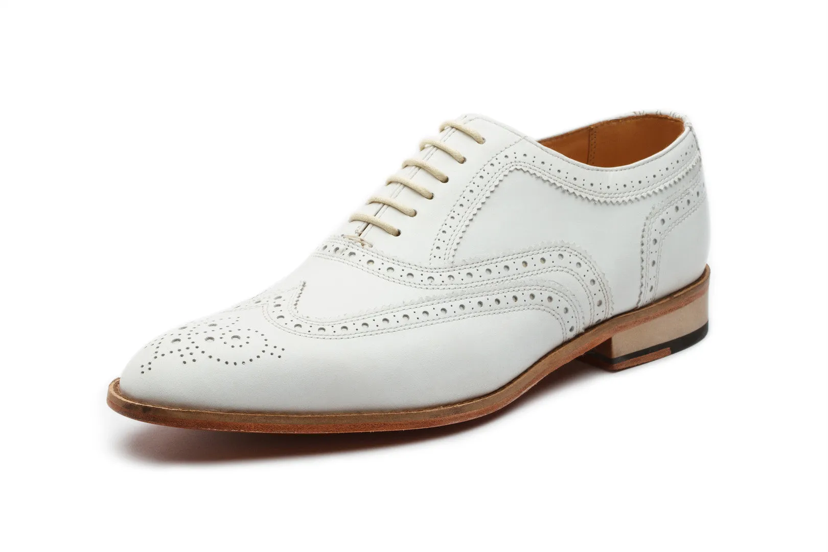 White Oxford Wingtip Classic