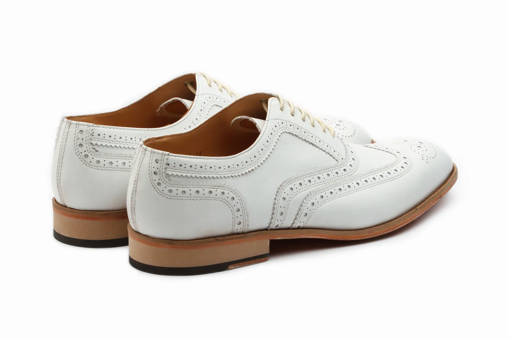 White Oxford Wingtip Classic